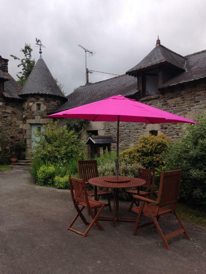 Le Petit Chateau Noyal-Pontivy エクステリア 写真